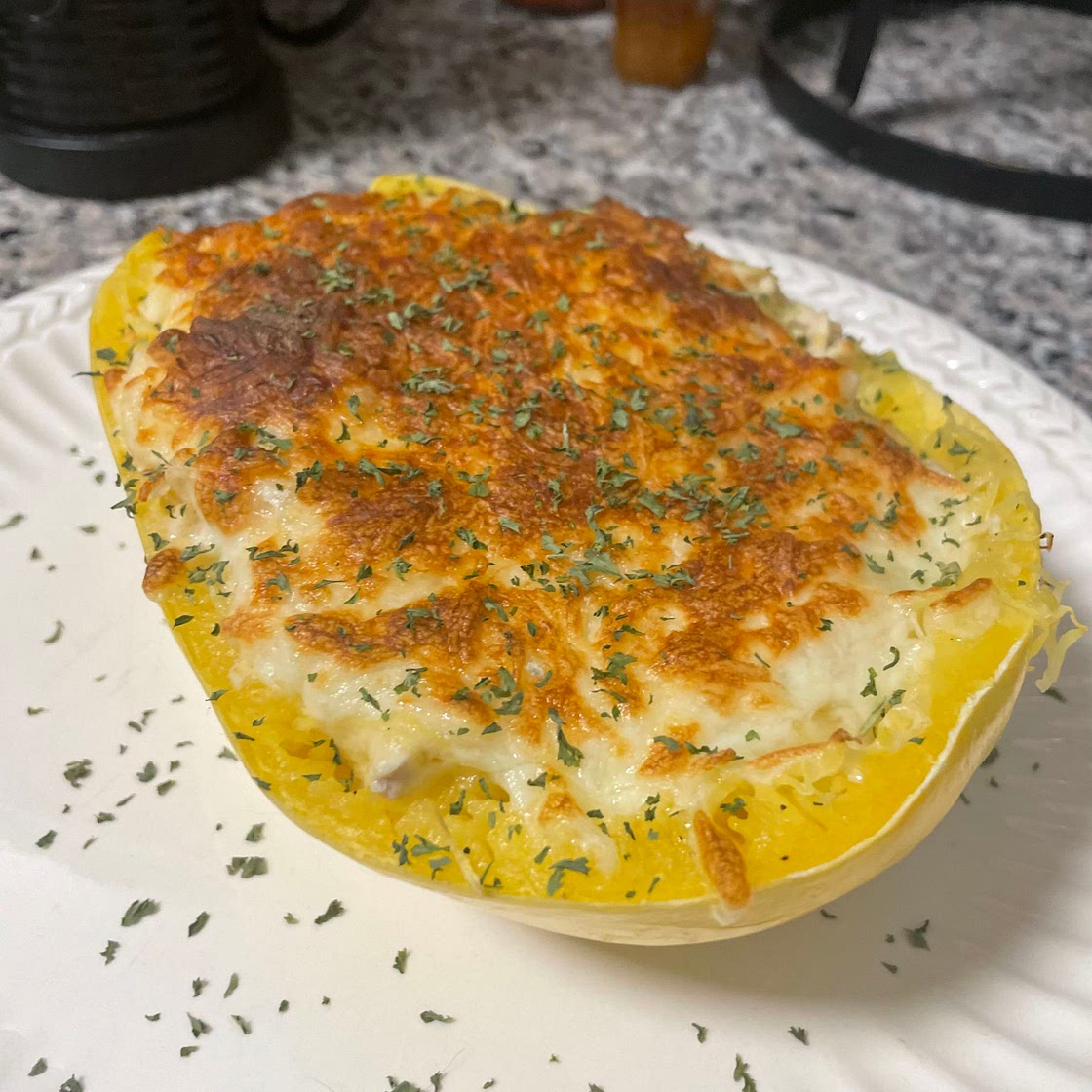 Spaghetti squash chicken alfredo 