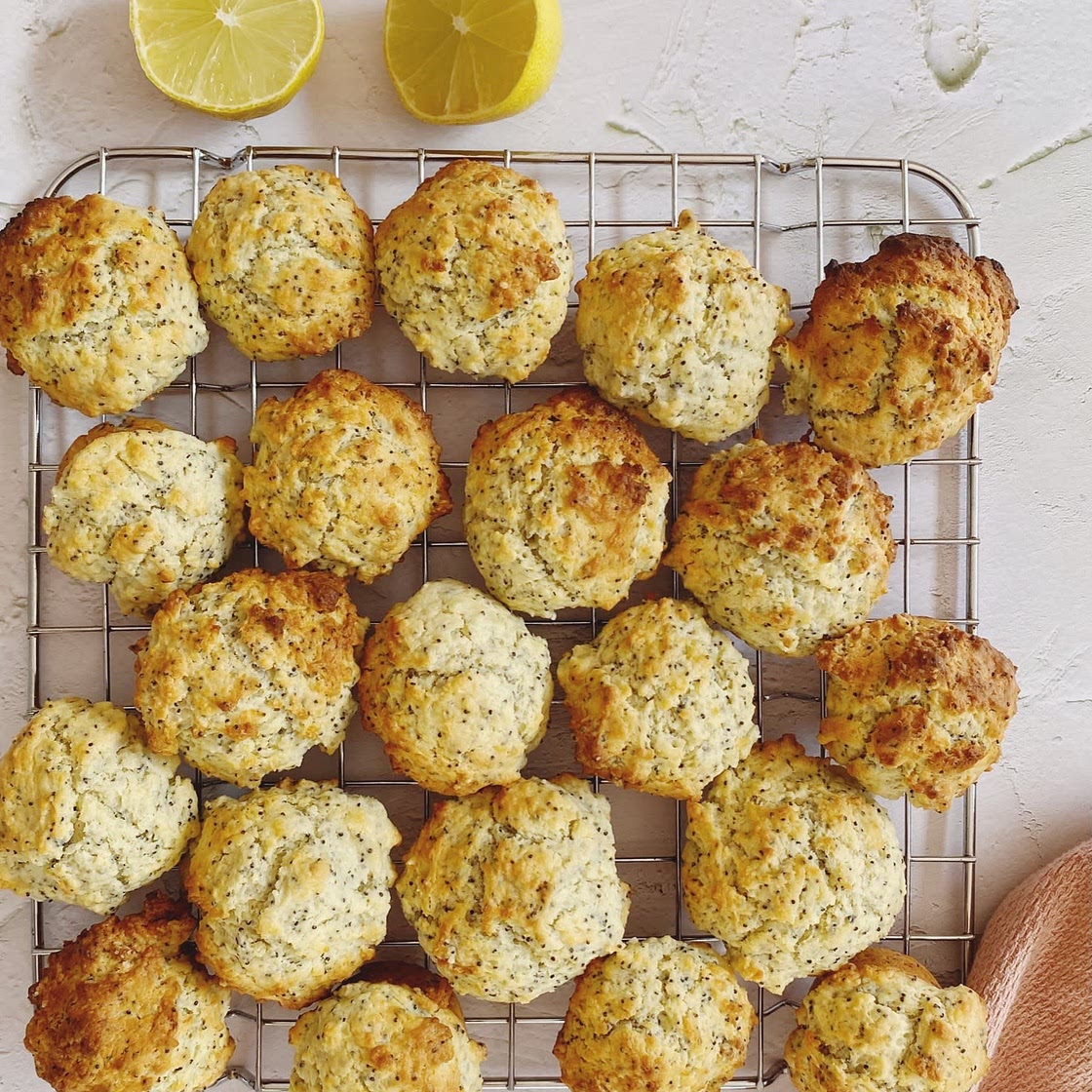 Lemon and Poppy Seed Mini Muffins (low sugar)