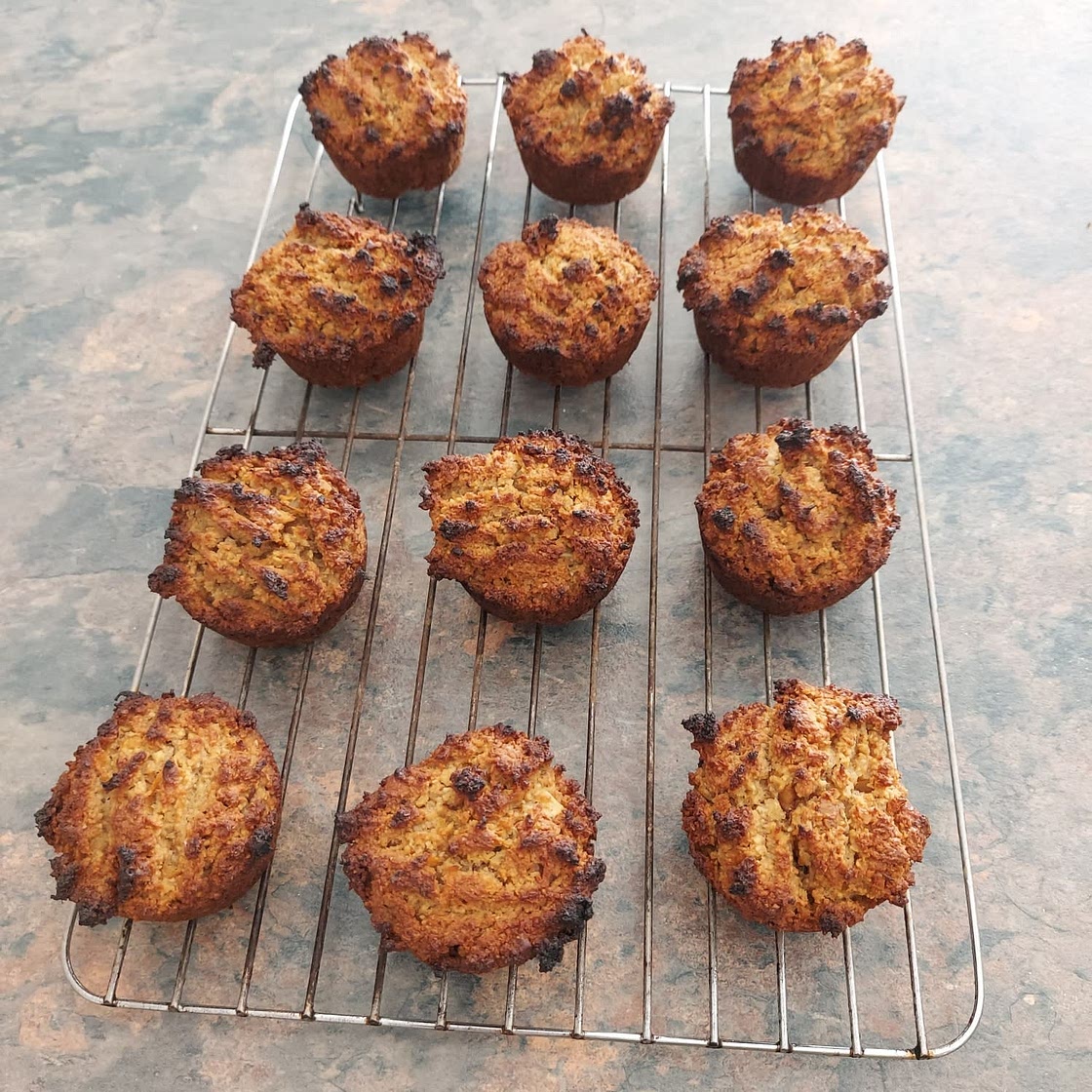 APPLE CARROT SUPERHERO MUFFINS