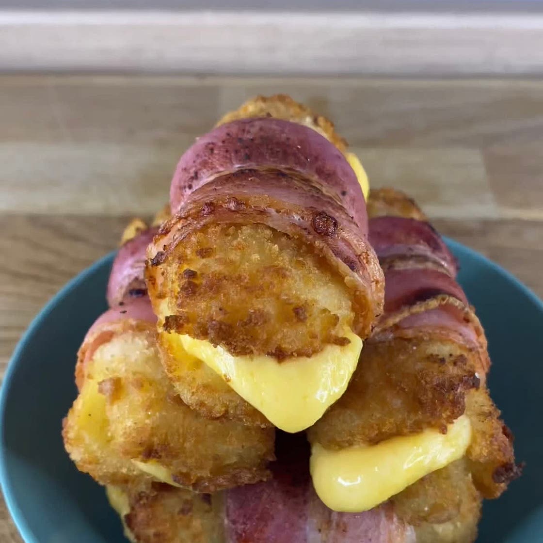 Stuffed potato croquettes 