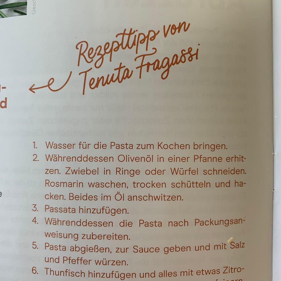 Linguine mit gelber Tomatensauce, Tunfisch und Zitrone
