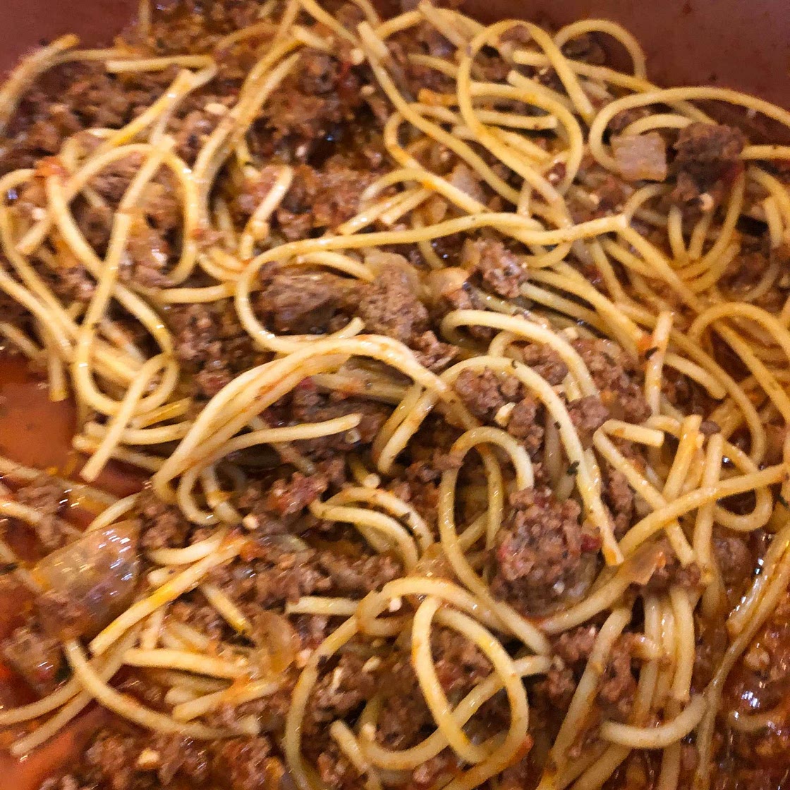 One-Pot Spaghetti and Meat Sauce (Stove-Top recipe)
