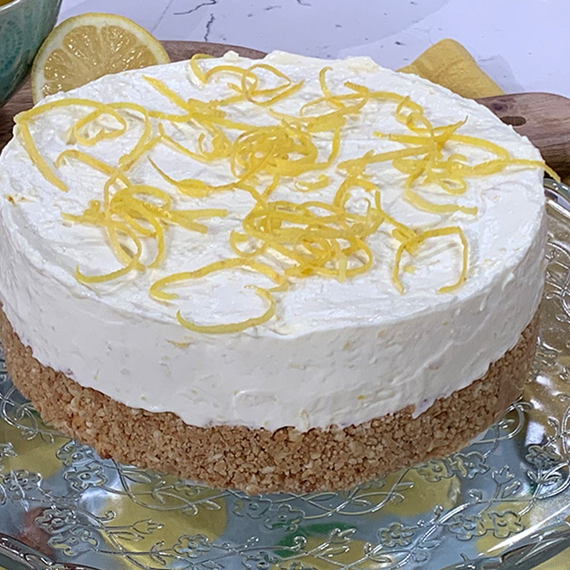 Clodagh's lemon cheesecake puts the zing in spring!