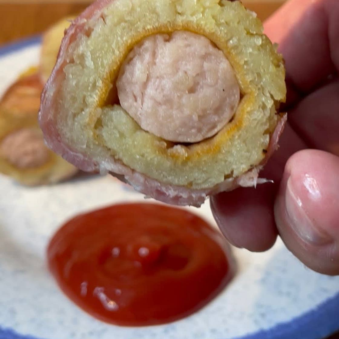 Crumpet Sausage Rolls 