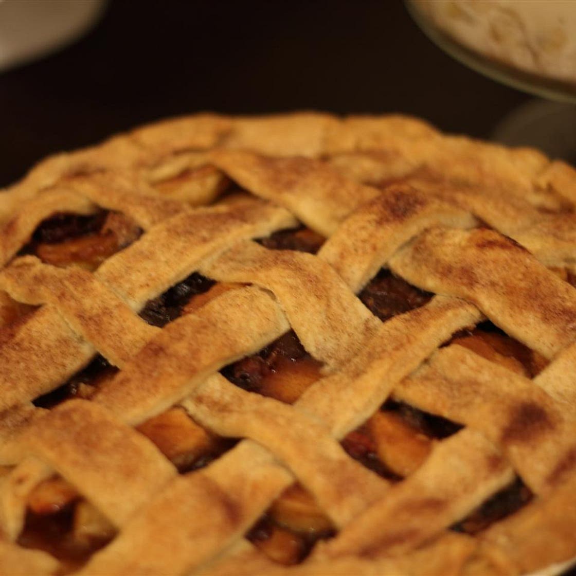 Caramel Apple Cranberry Pie