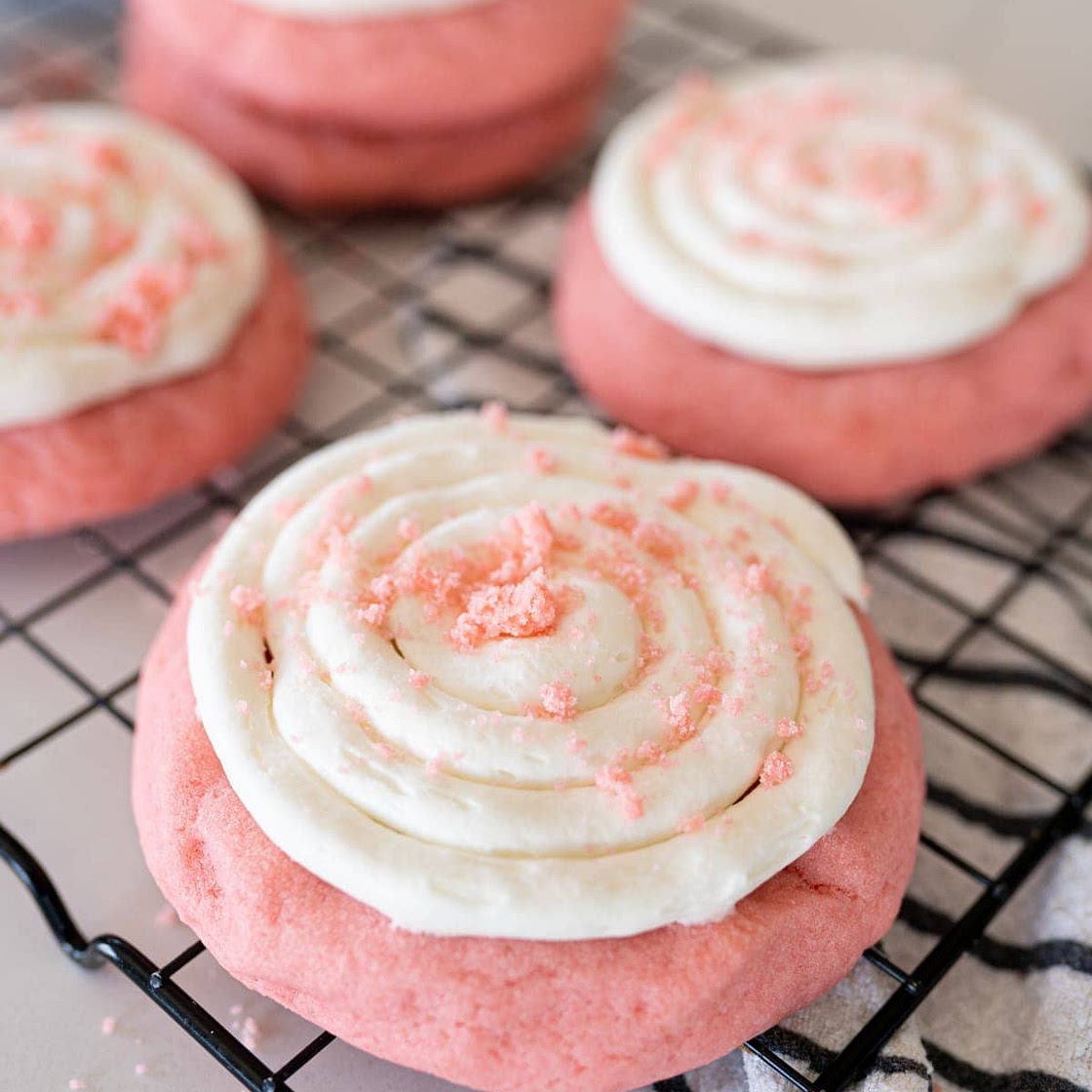 Pink Velvet Crumbl Cookie