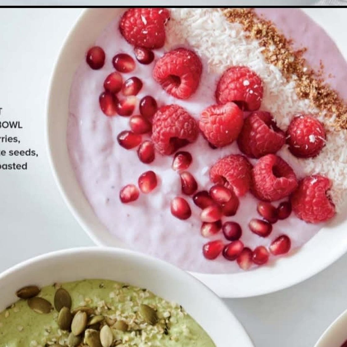 mixed fruit smoothie  bowl