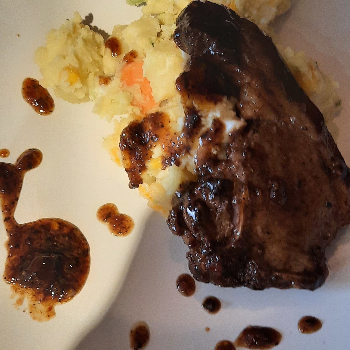 Mash Potatoes and Garlic honey Glazed Lamb Chops