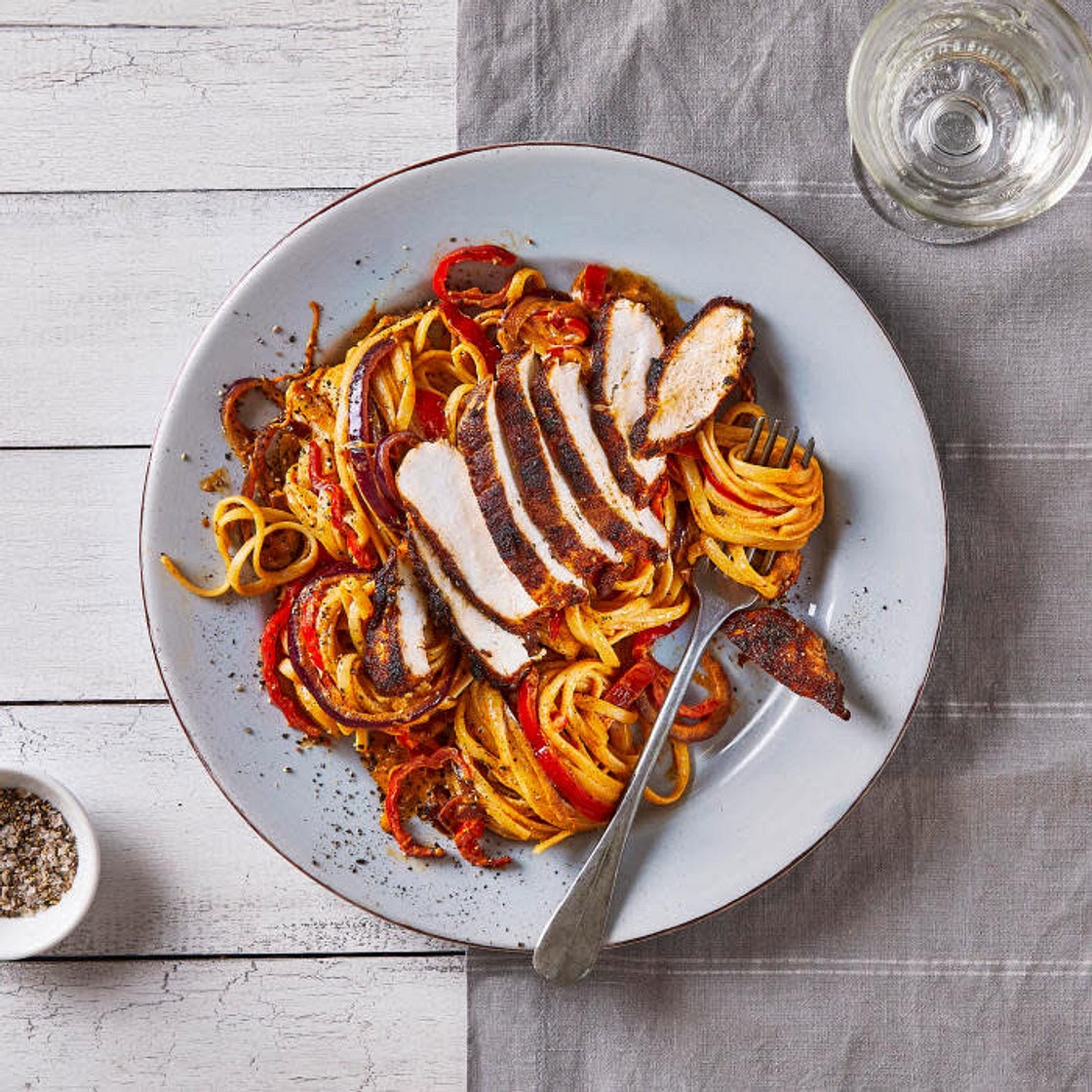 Creamy Cajun-Style Chicken & Pepper Linguine