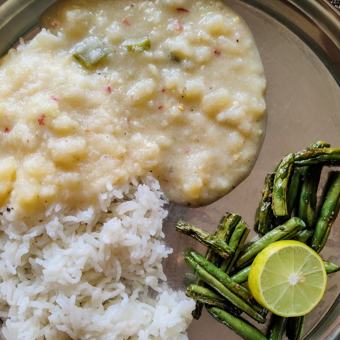 Kewa Datshi (Bhutanese potatoes and cheese stew)