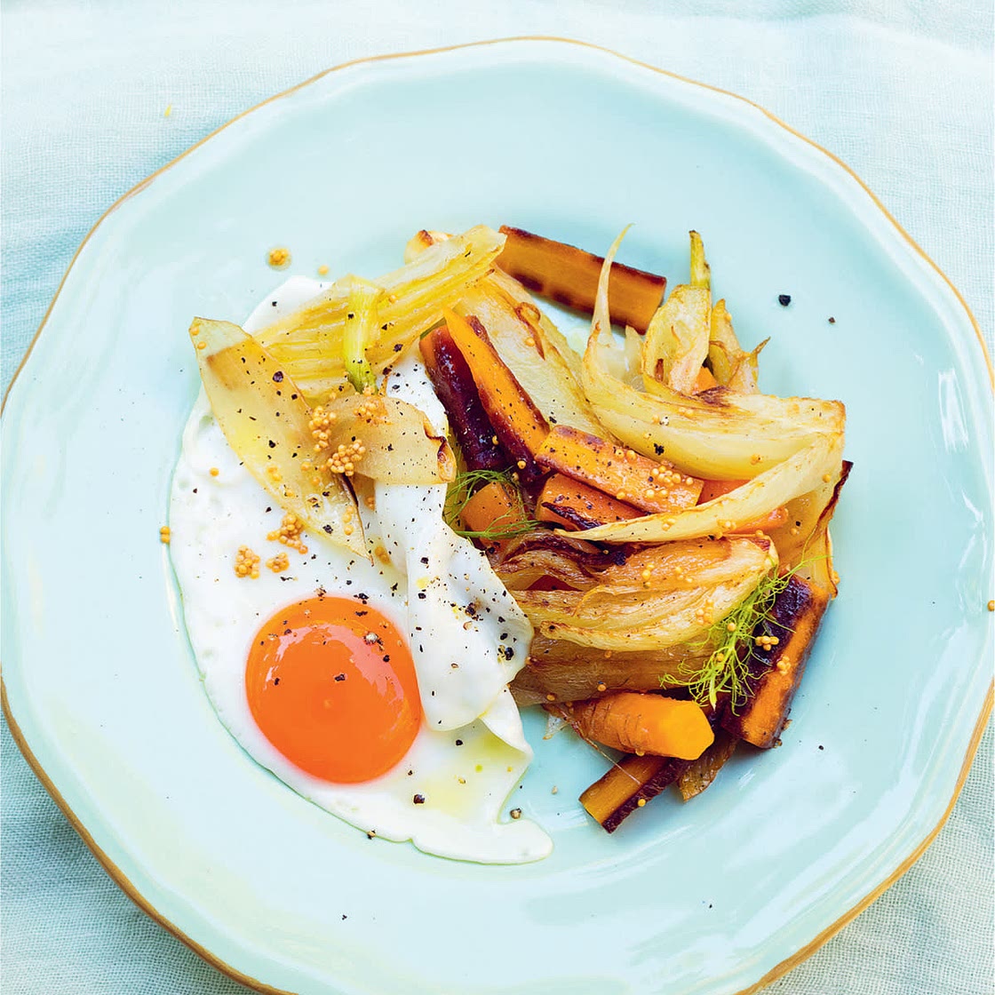 FENNEL, ONIONS, EGGS