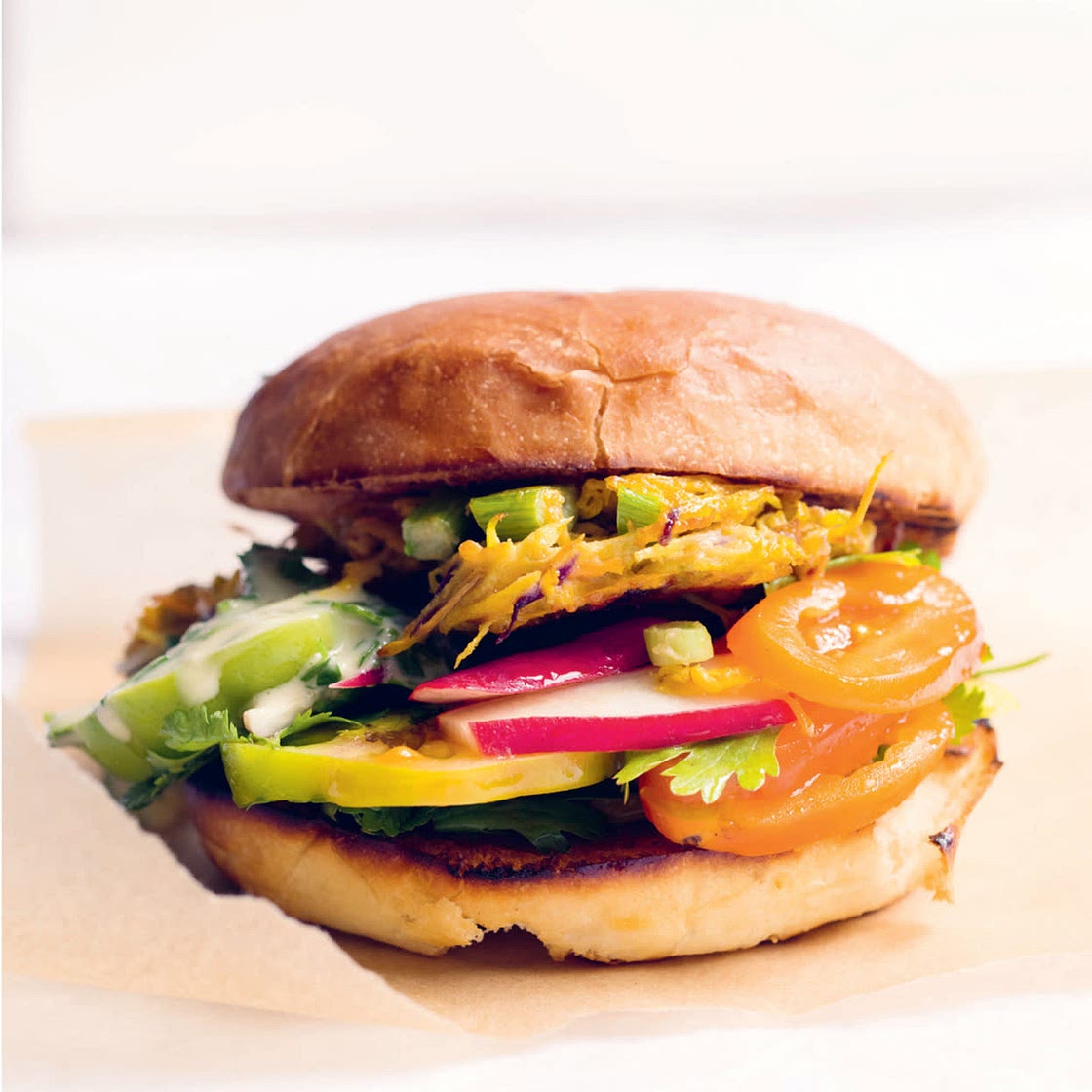 CARROTS, TOMATOES, BUNS