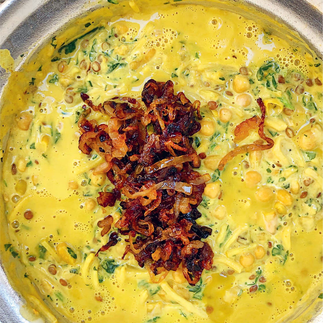 NOODLES, LENTILS, SOURED CREAM