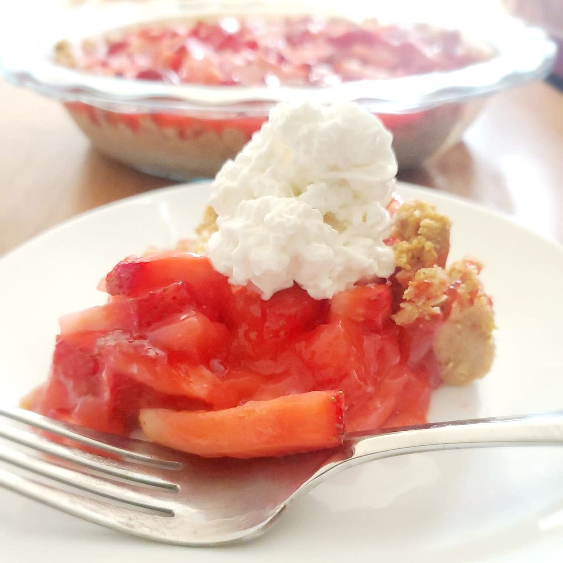 SHONEY'S STRAWBERRY PIE