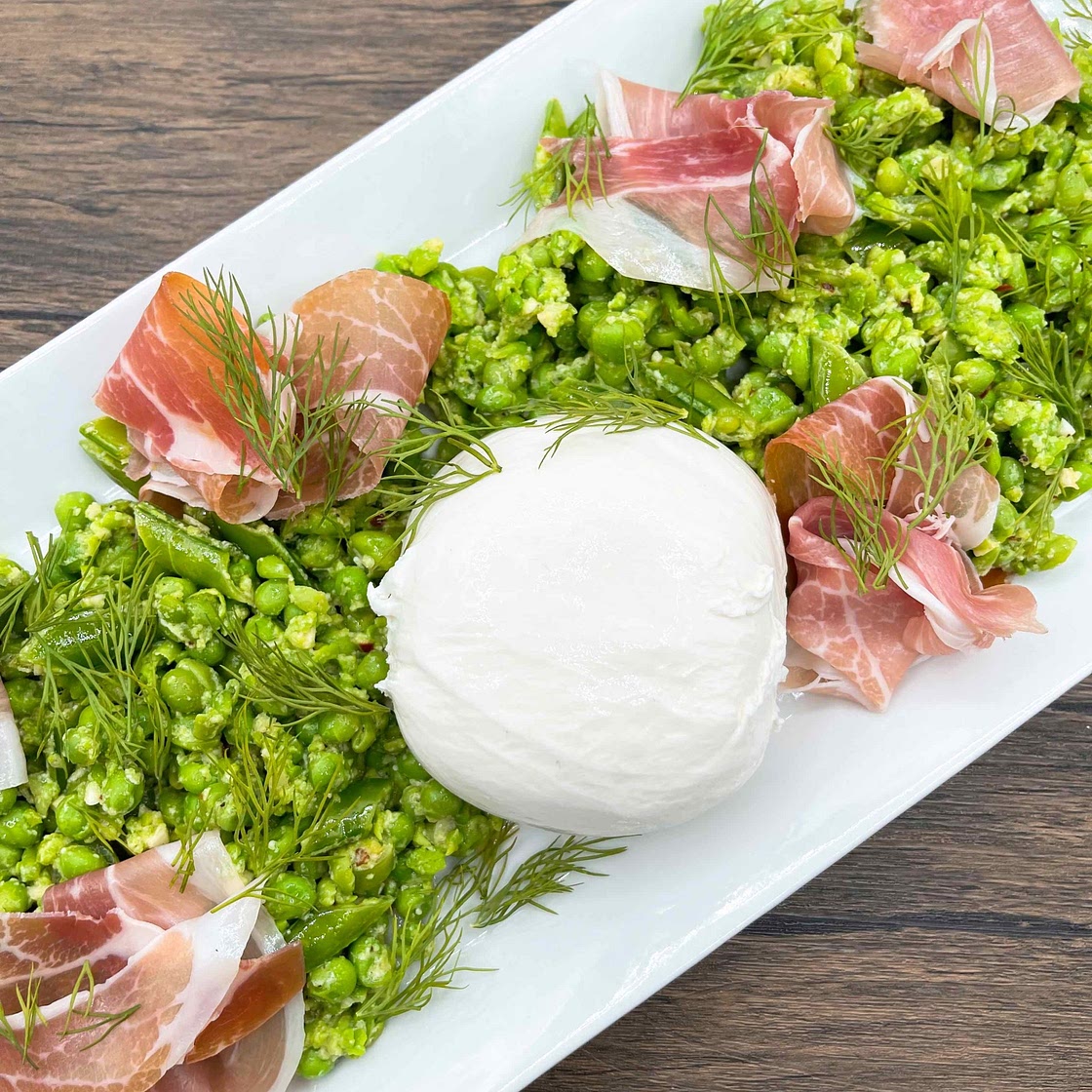 Green peas and Buratta Salad