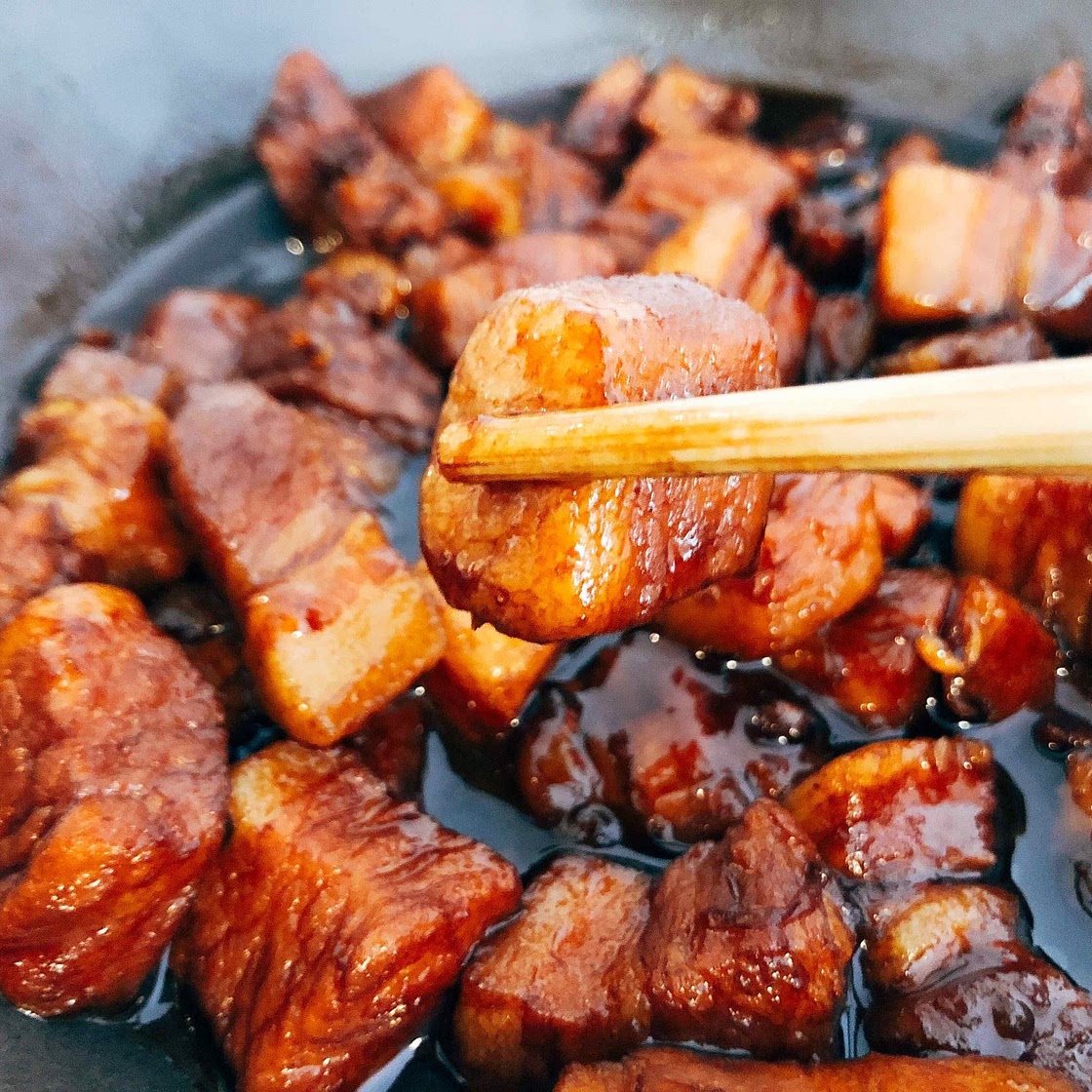 红烧肉 - braised pork and rice