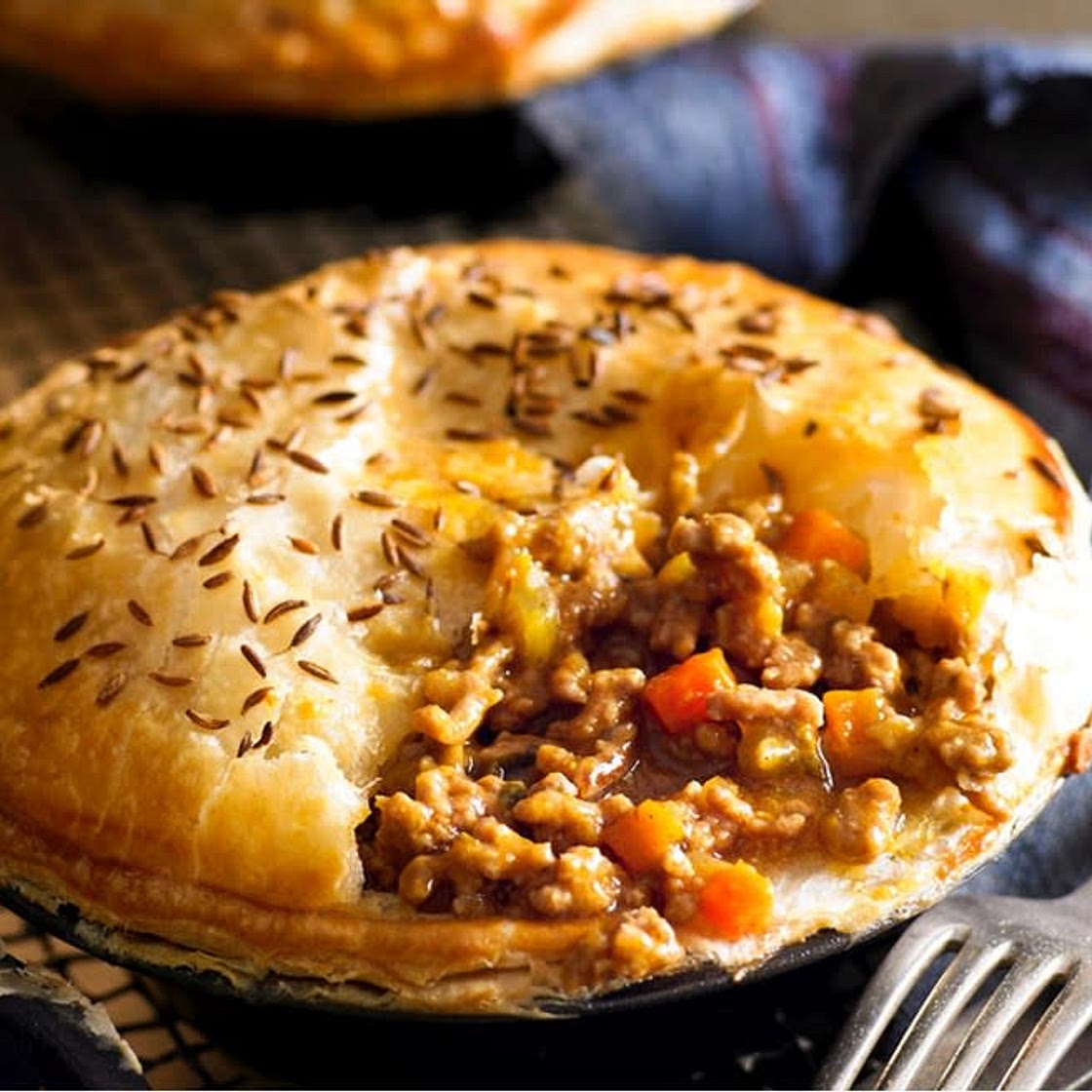 Individual curried beef mince pies