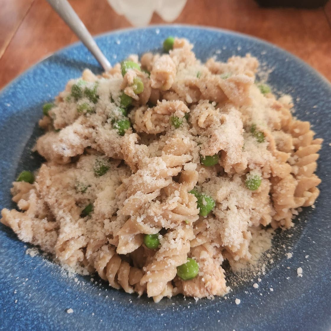 GARLIC LEMON TUNA PASTA w. CANNED TUNA