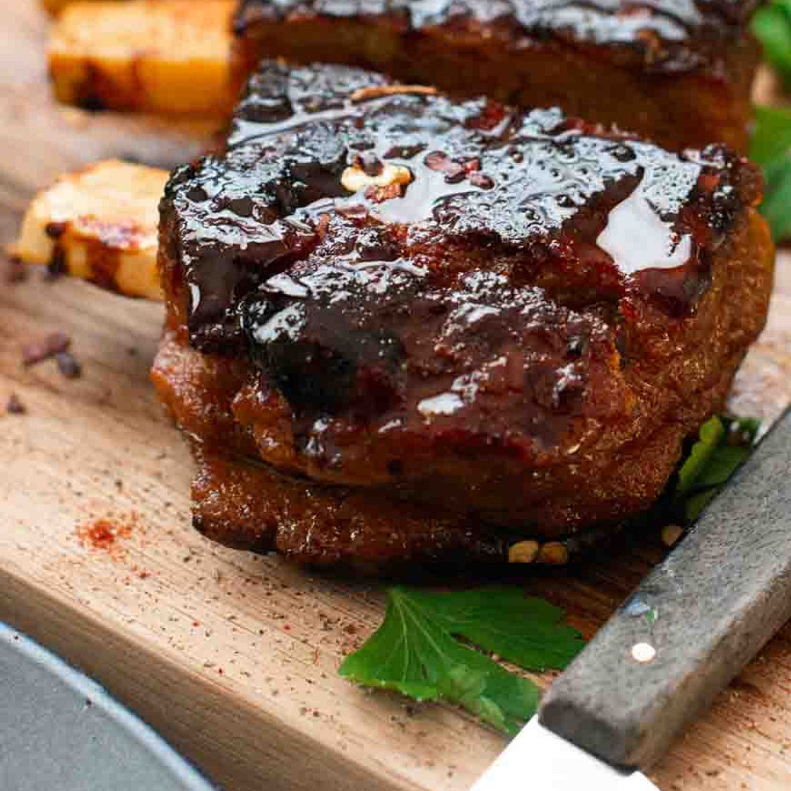 How to Make Extra Juicy Vegan Ribs (made of Seitan)