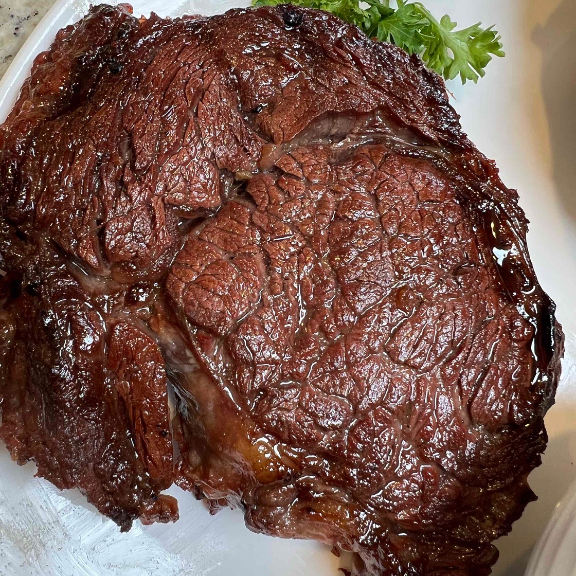 Houston’s Hawaiian Ribeye 