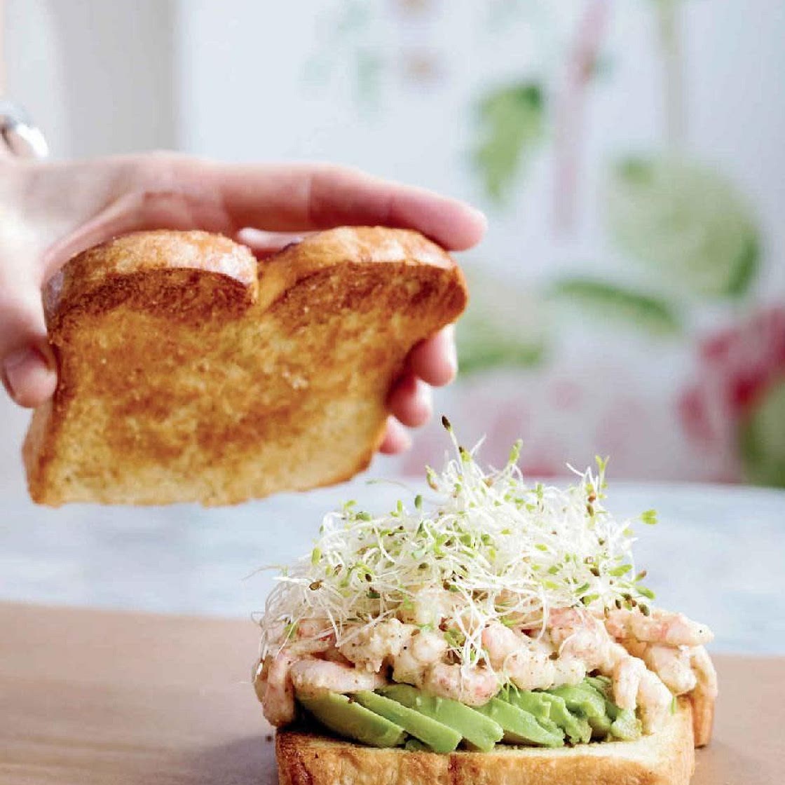 Shrimp and Avocado Sandwich
