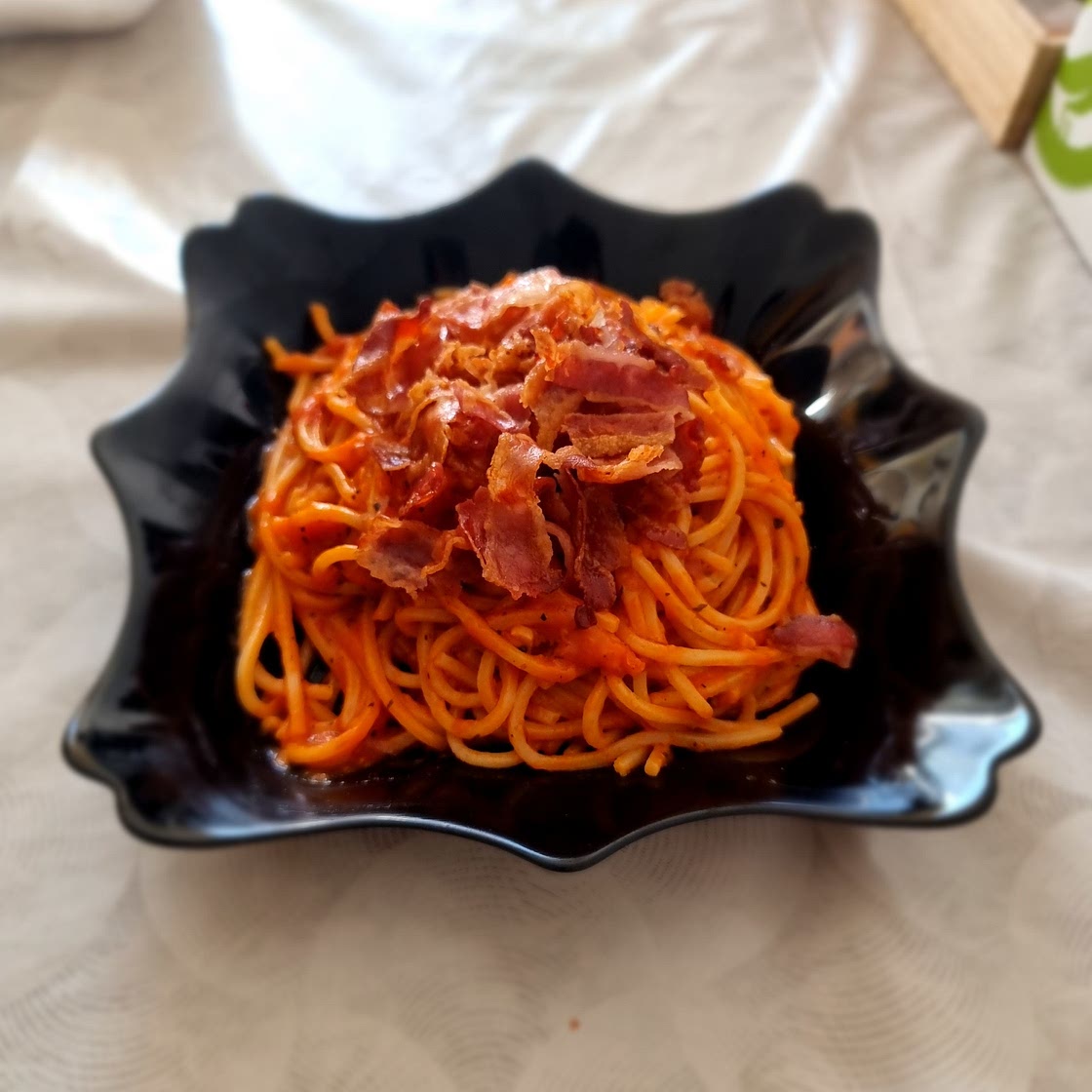 Spaghetti all'assassina with bacon by Teo