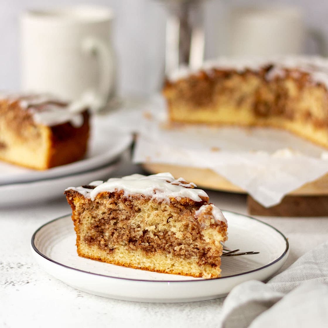 Cinnamon Roll Cake