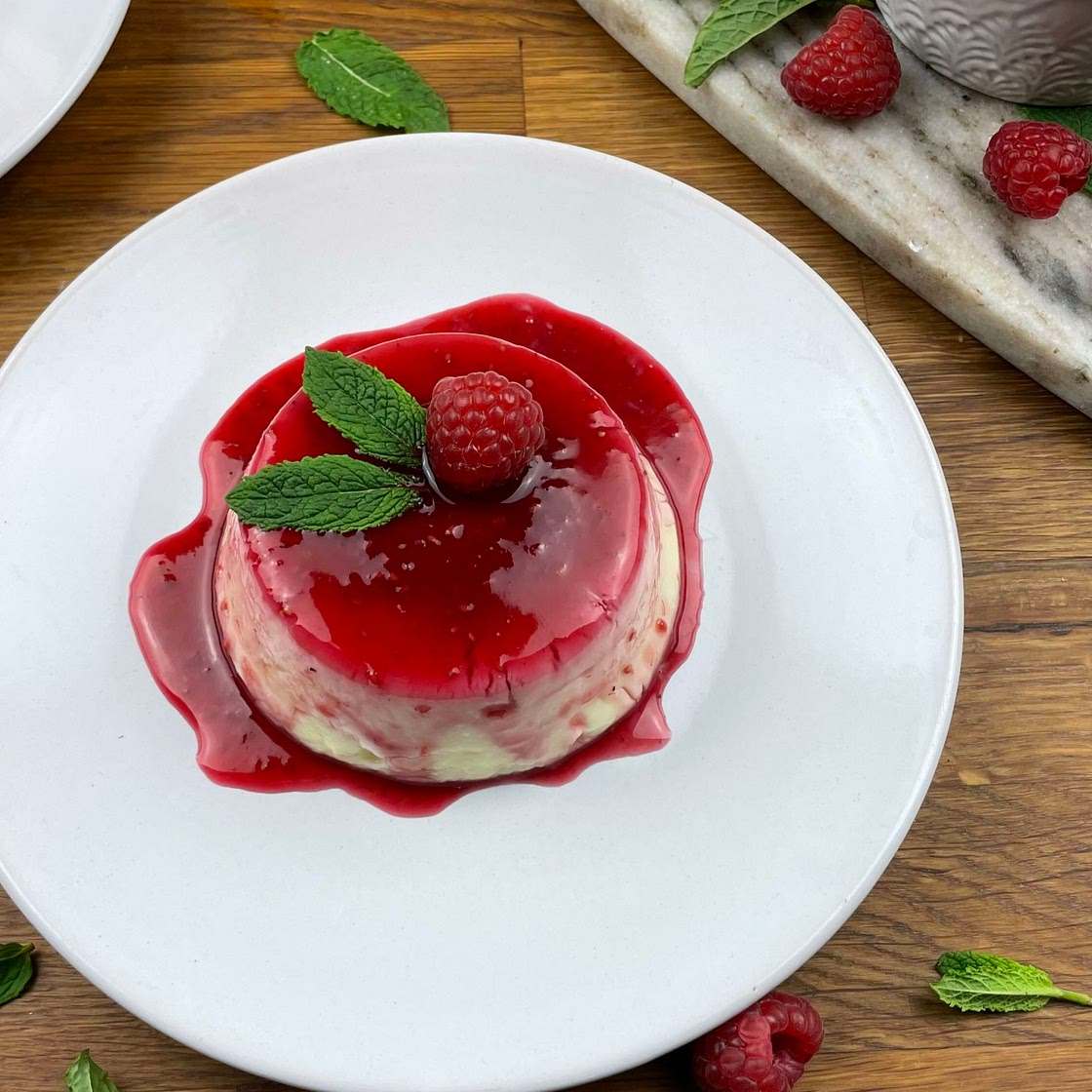 Vanilla Pudding with Raspberry Coulis