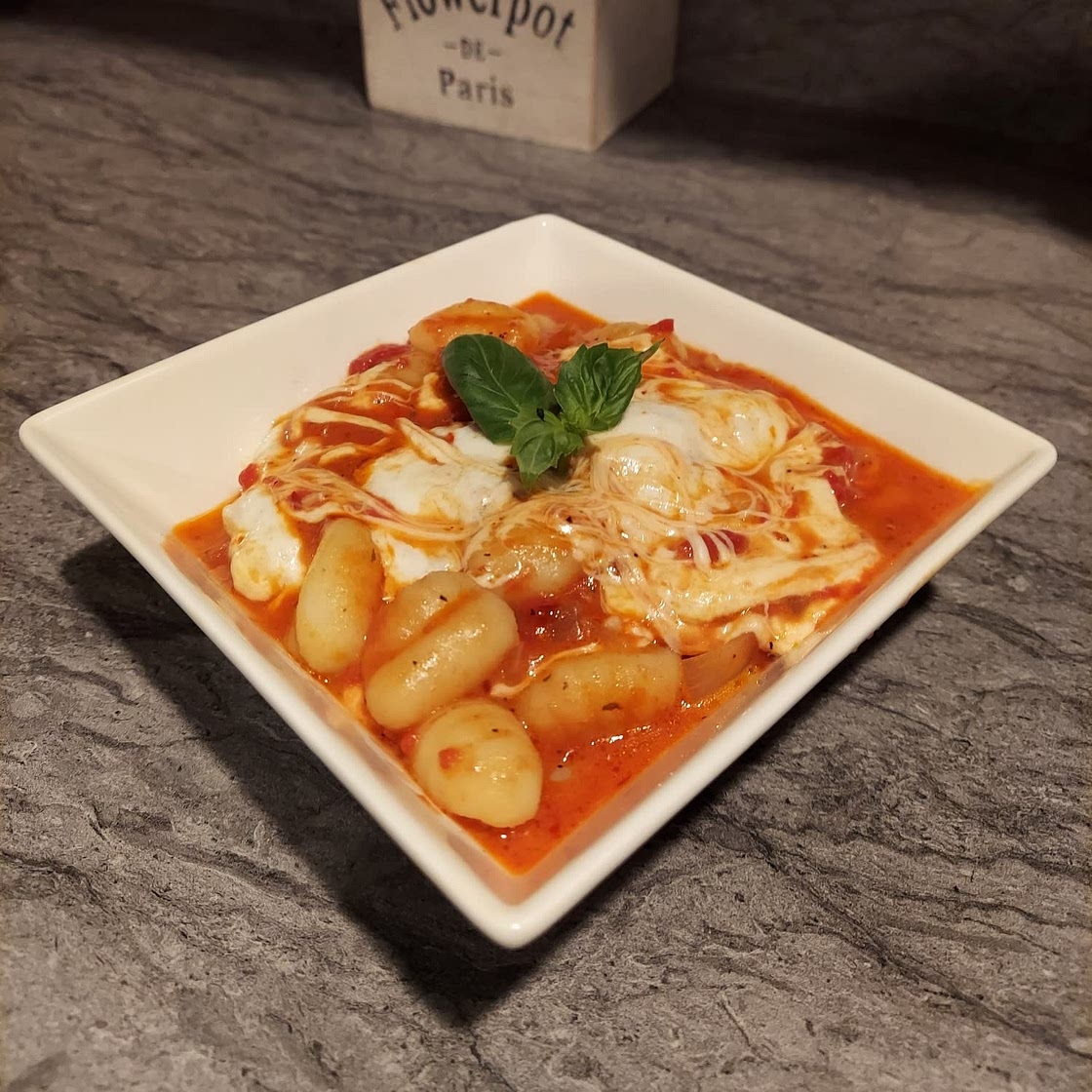 Gnocchi With Pomodoro Sauce