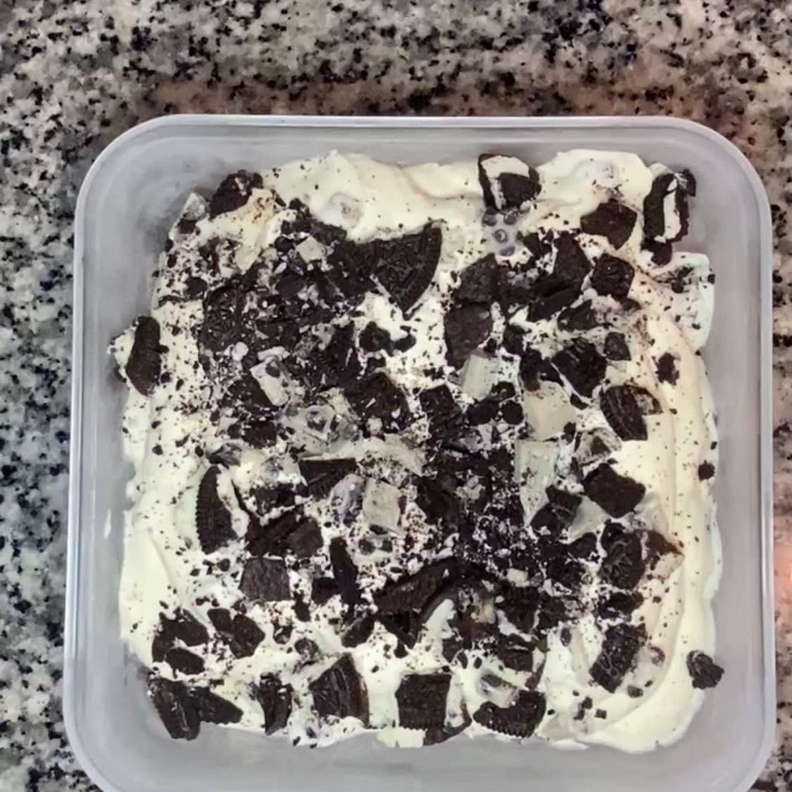 Effortless Cookies & Cream Ice Cream