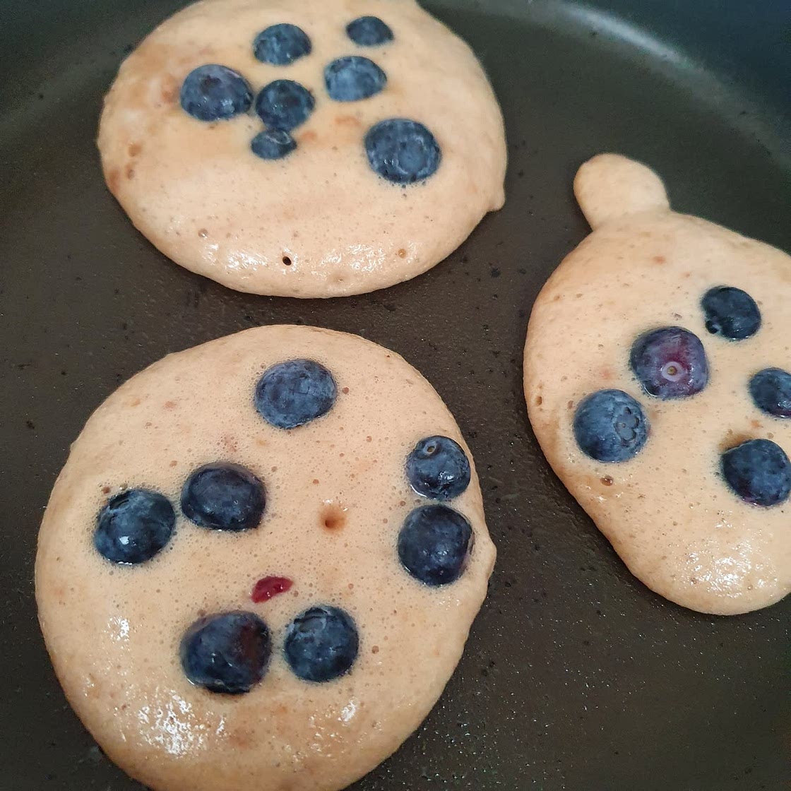 Banana Protein Pancakes