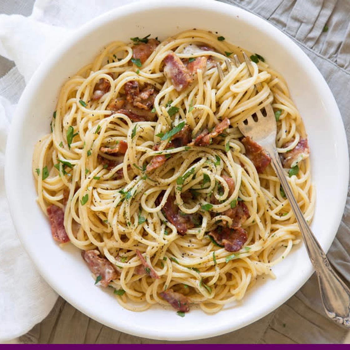 Spaghetti Carbonara with Green Peas and Basil