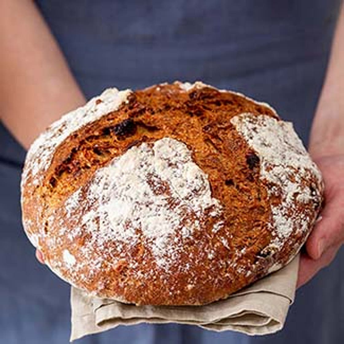 Platinum Instant Sourdough Stone-Ground Whole Wheat Bread | Red Star® Yeast