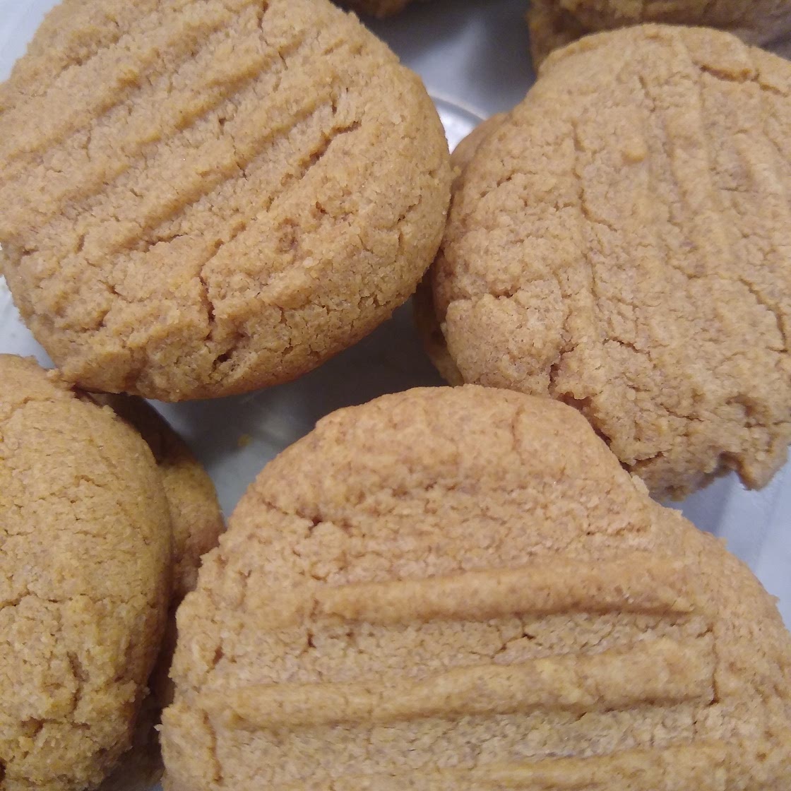 Classic Peanut Butter Cookies