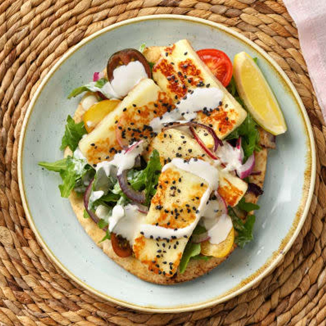 Sesame halloumi naan breads