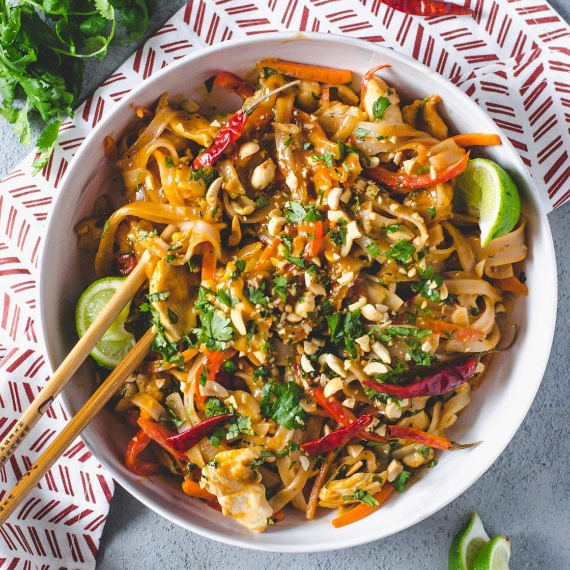 Easy Spicy Chicken Pad Thai