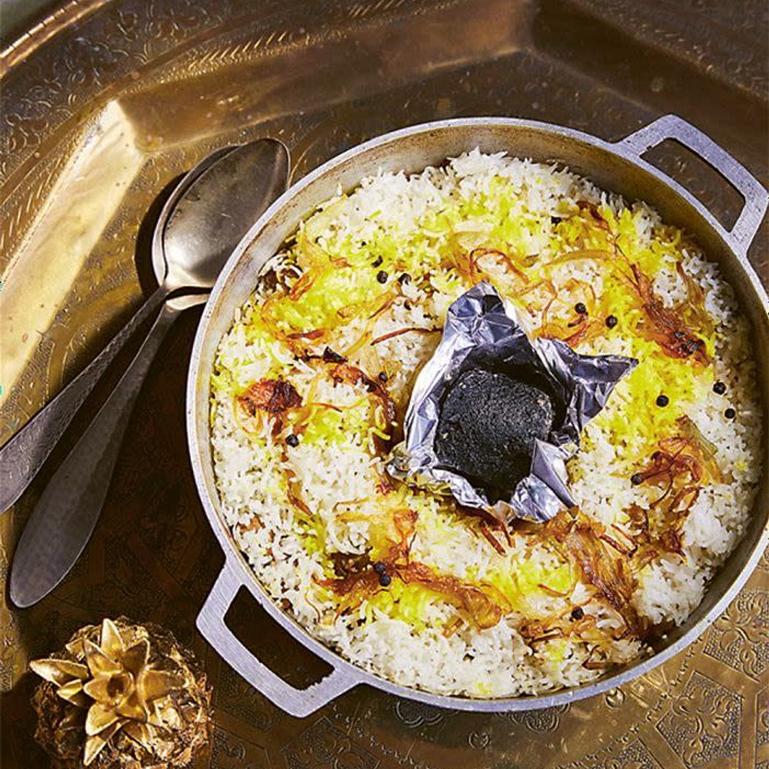 Yellow coconut rice