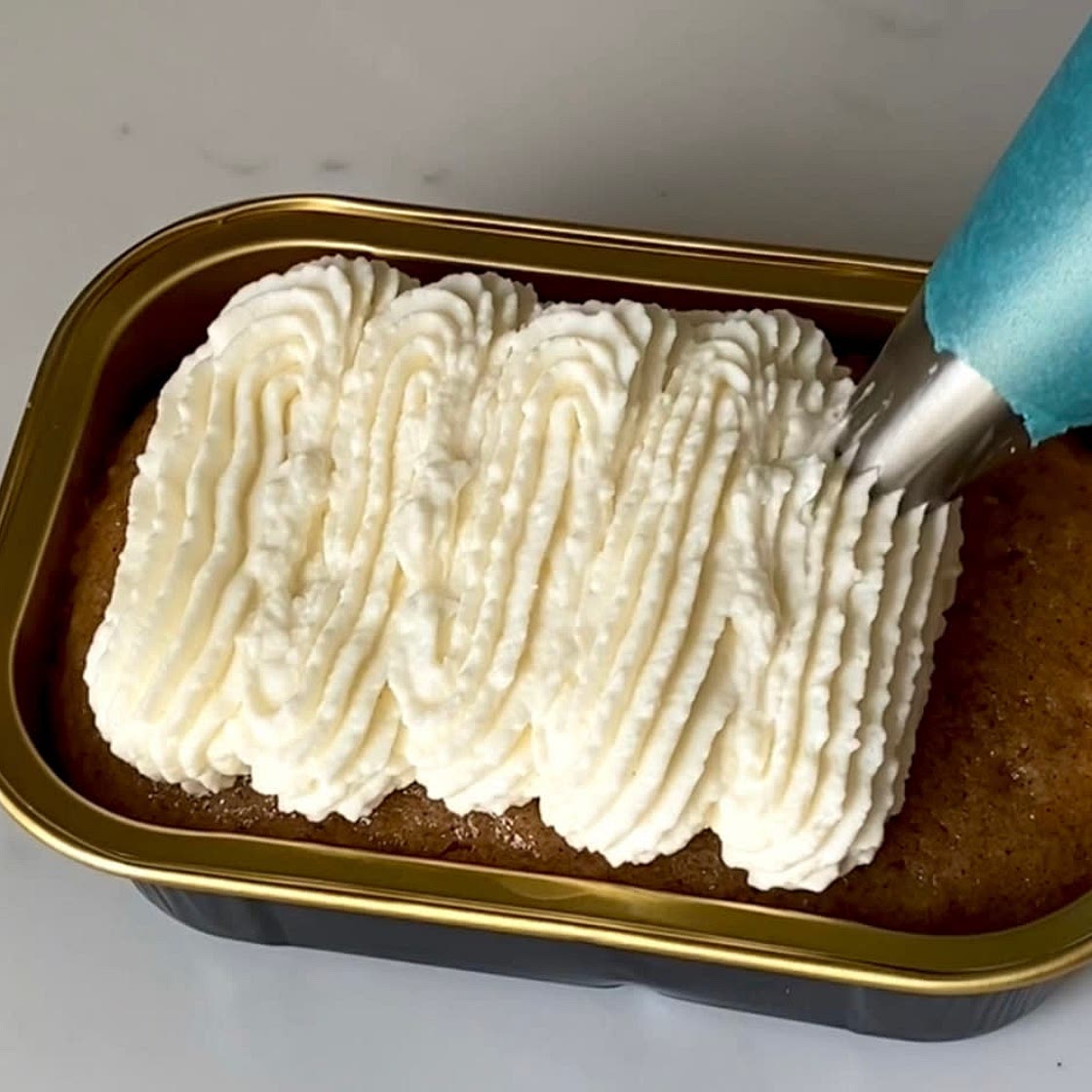 Whipped Cream Cheese Frosting