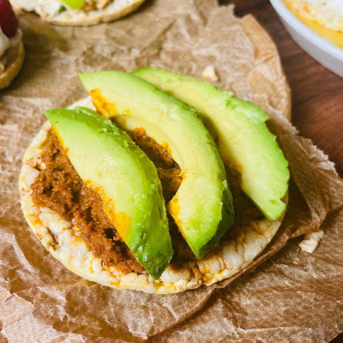 Rice Cake with Red Pesto and Avocado (Gluten Free Snack)