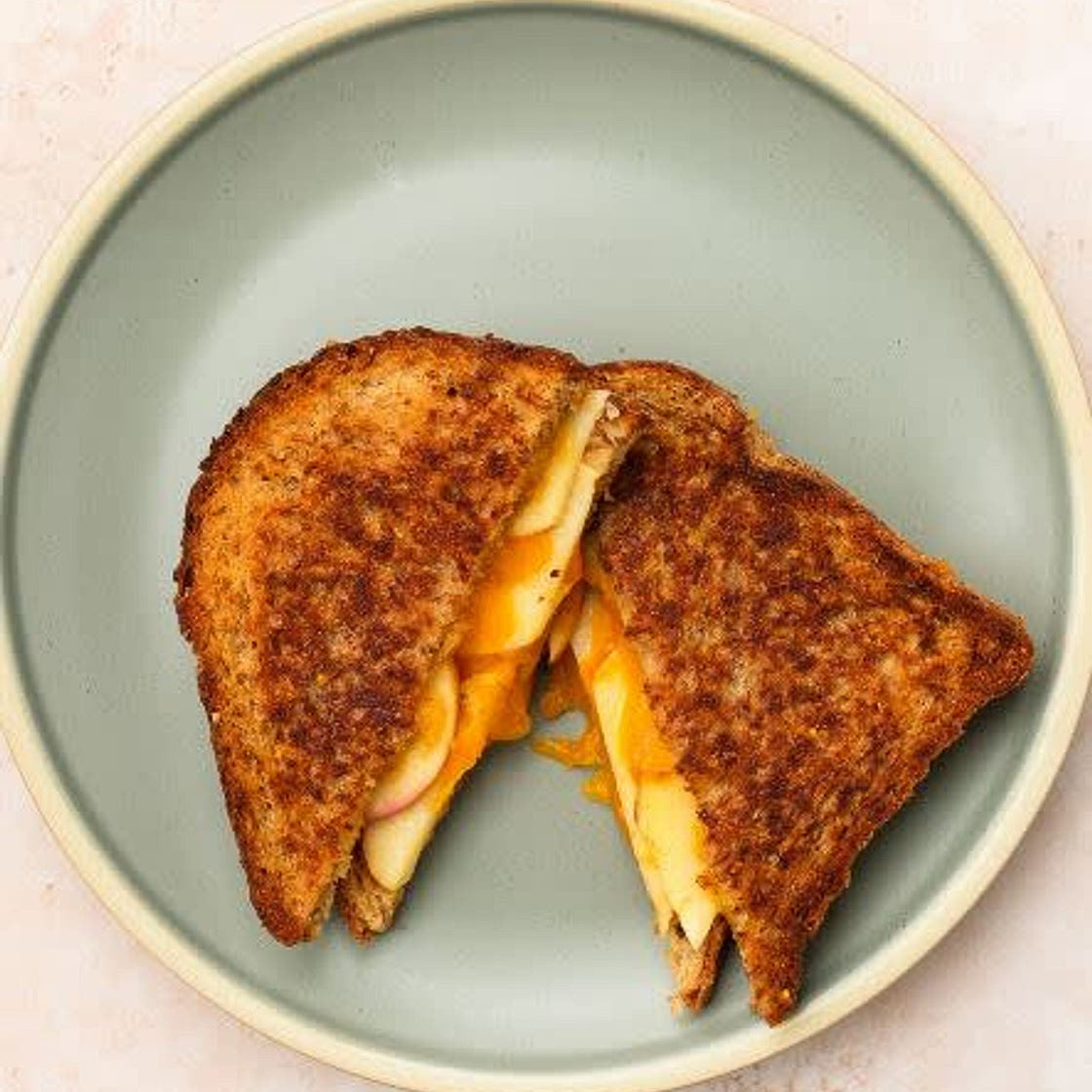 Grilled Cheese Apple Sandwich