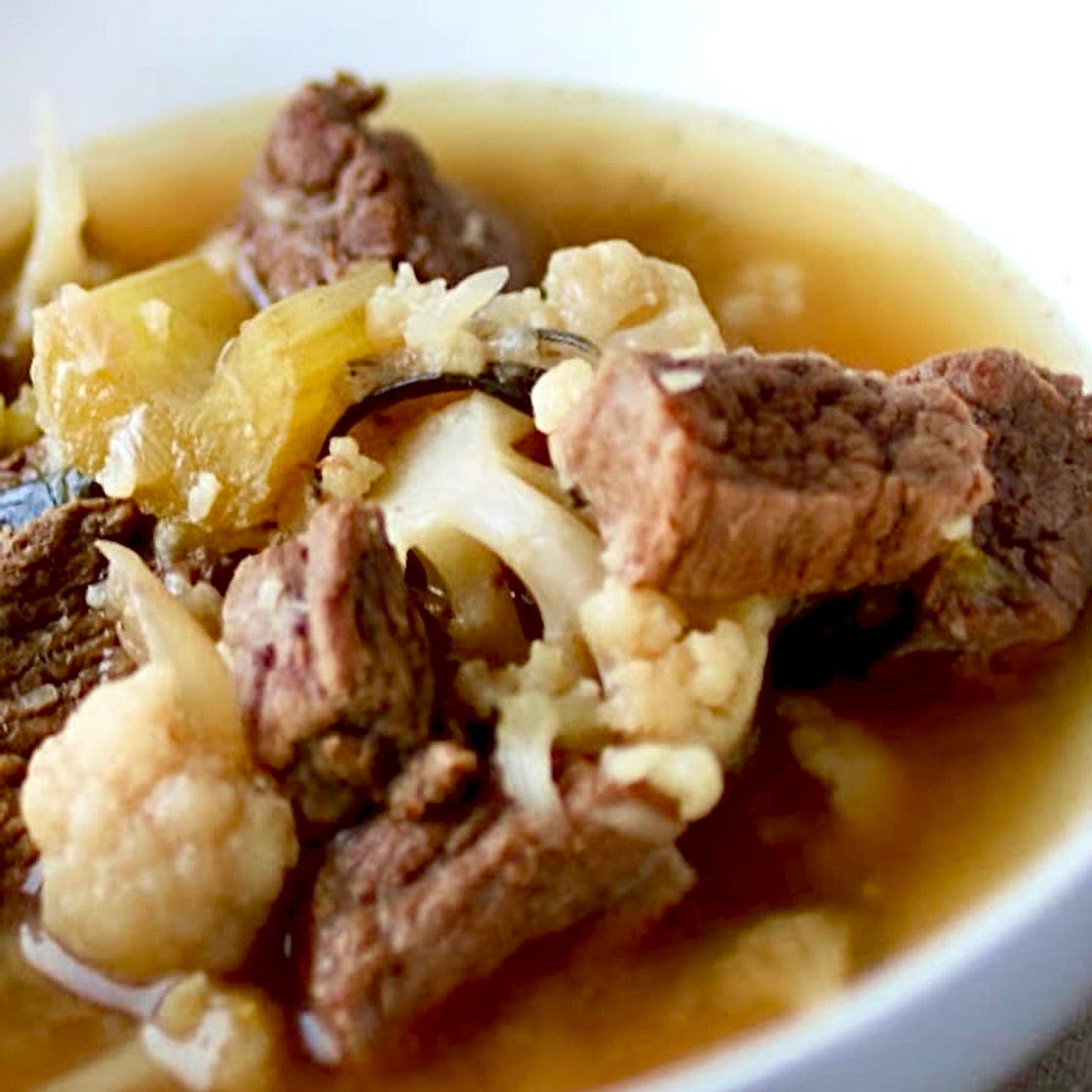 Lebanese Cauliflower Stew (يخنة القرنبيط).