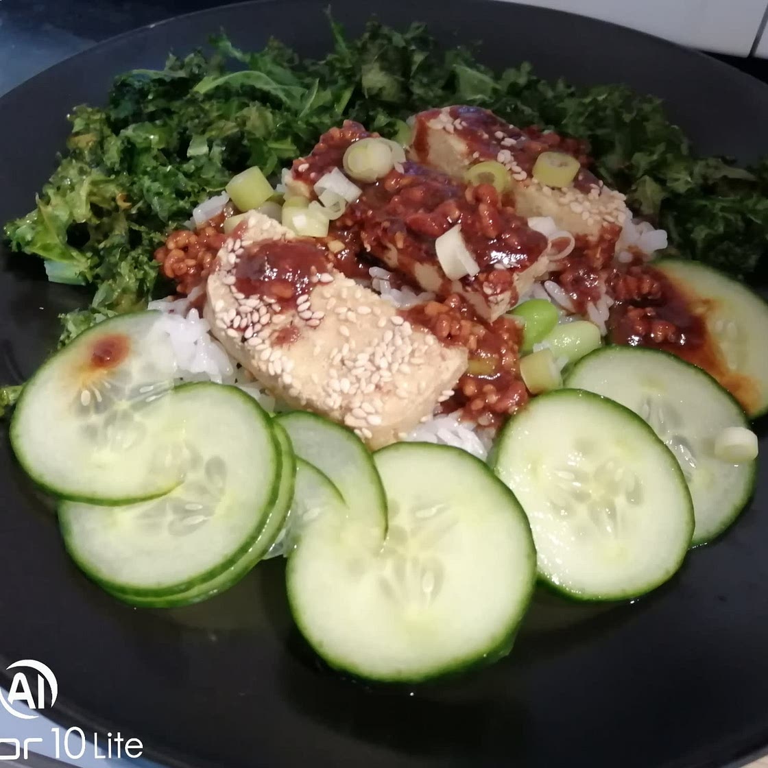 Baked Sesame Tofu, Peanut Sauce & Crispy Kale