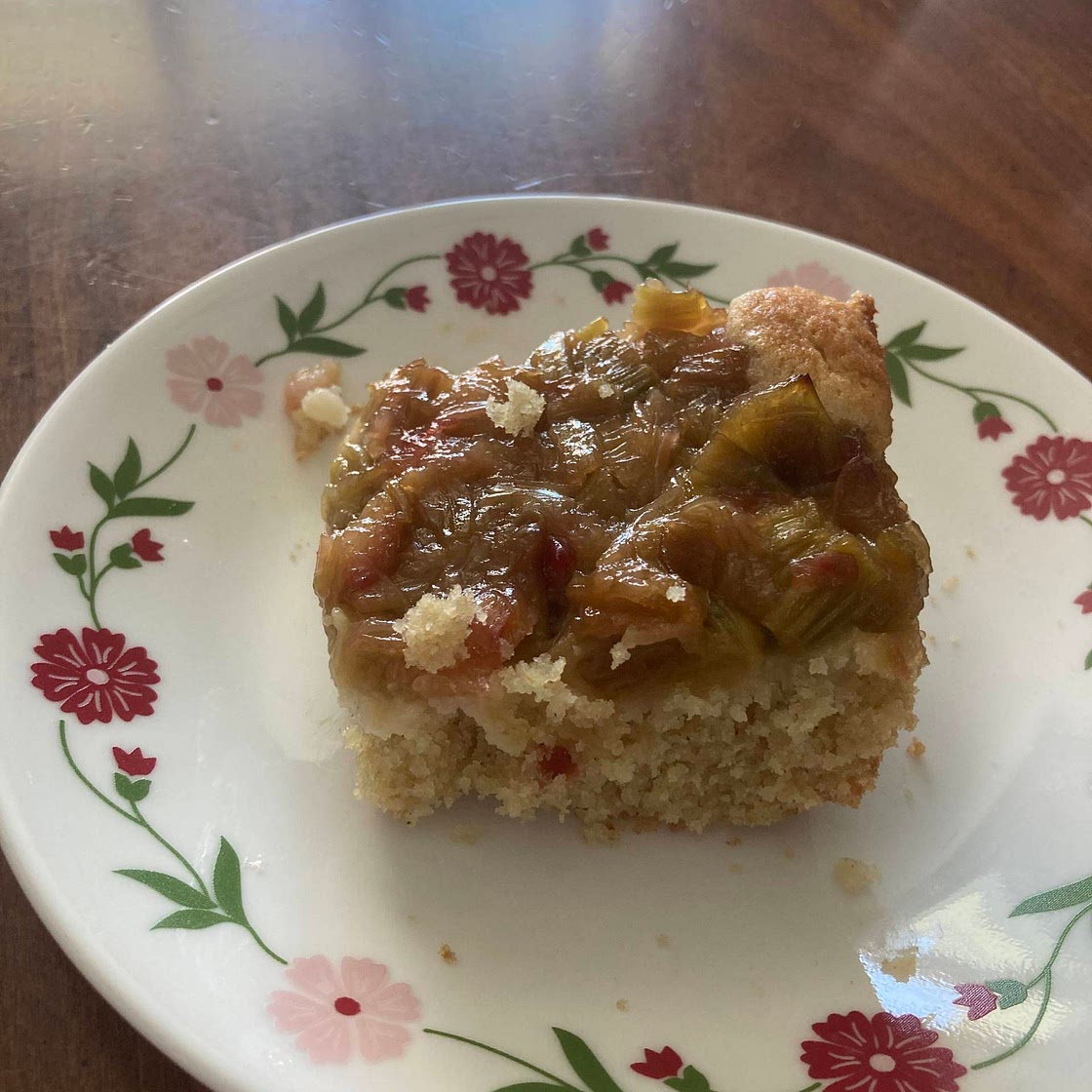 Evelyn’s Rhubarb Cake