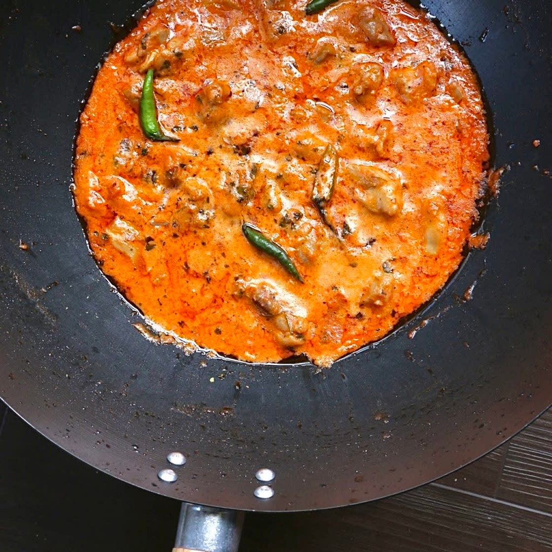 Makhni Chicken by Izzah 