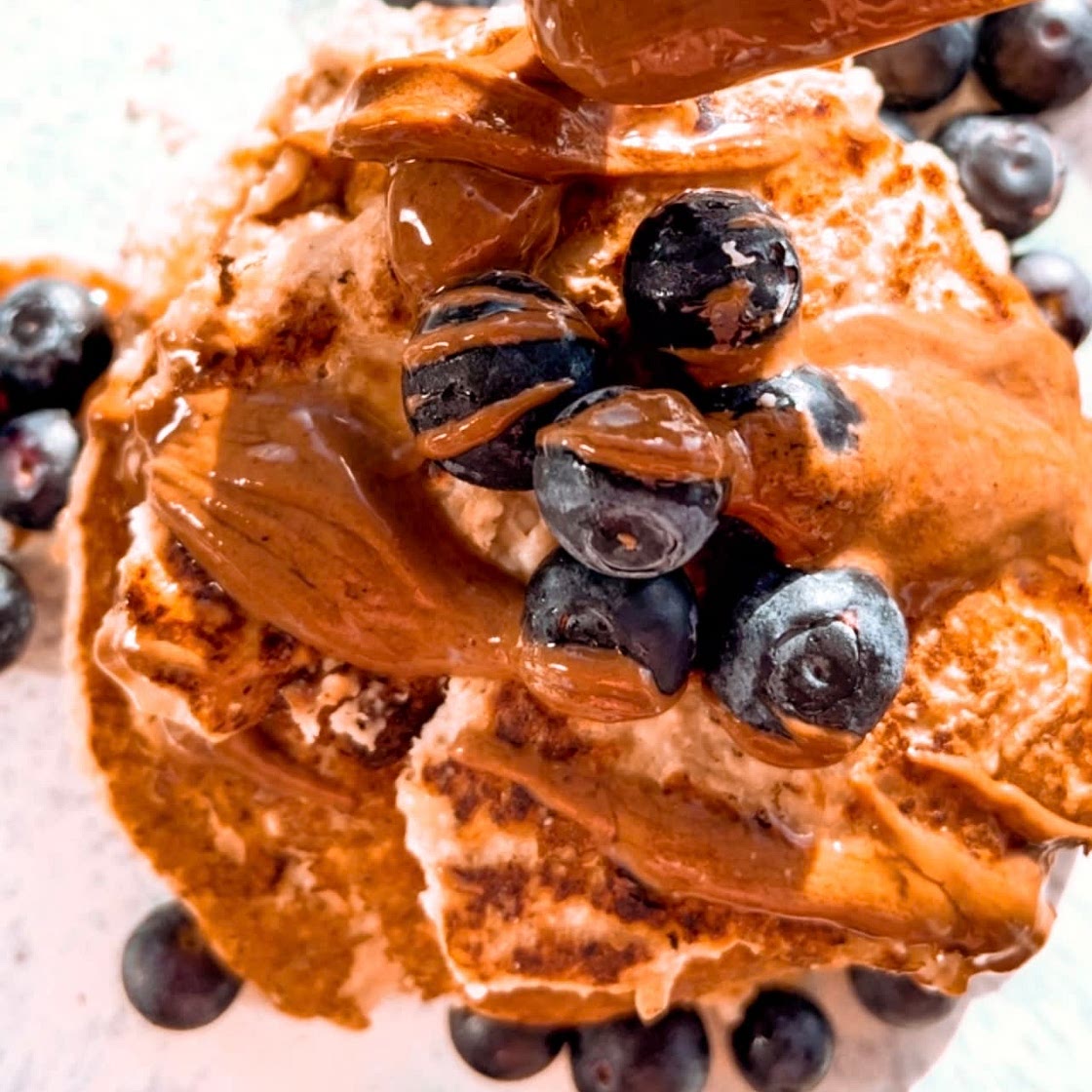 3-INGREDIENT PANCAKES 