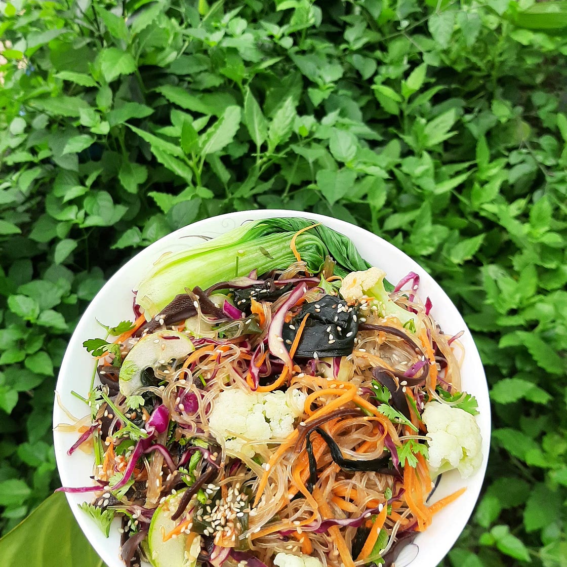Miến Hàn Quốc trộn cầu vòng