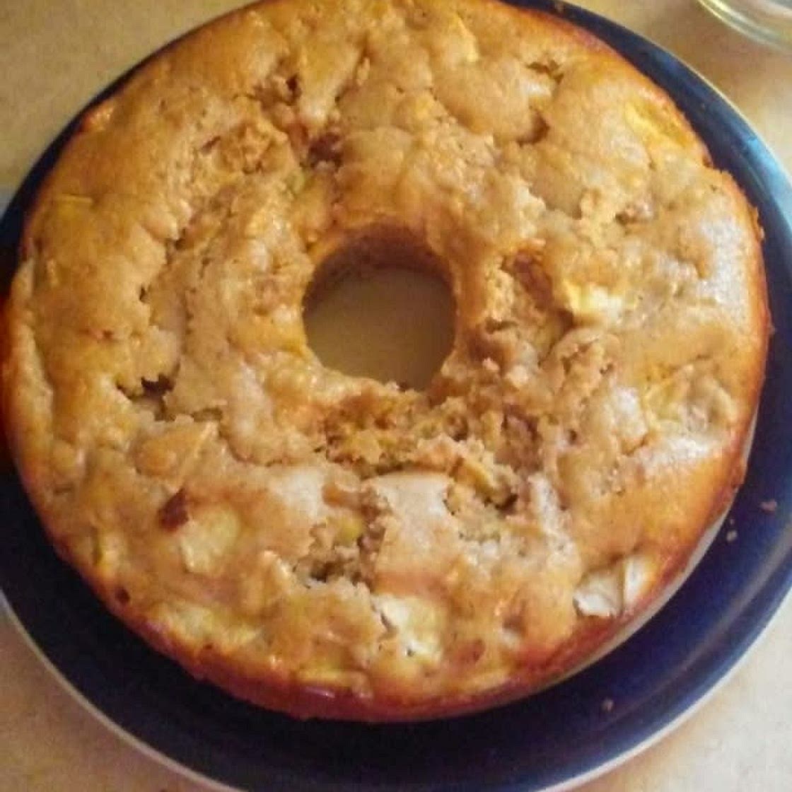 Apple-Cinnamon Pound Cake • moodymermaid3690