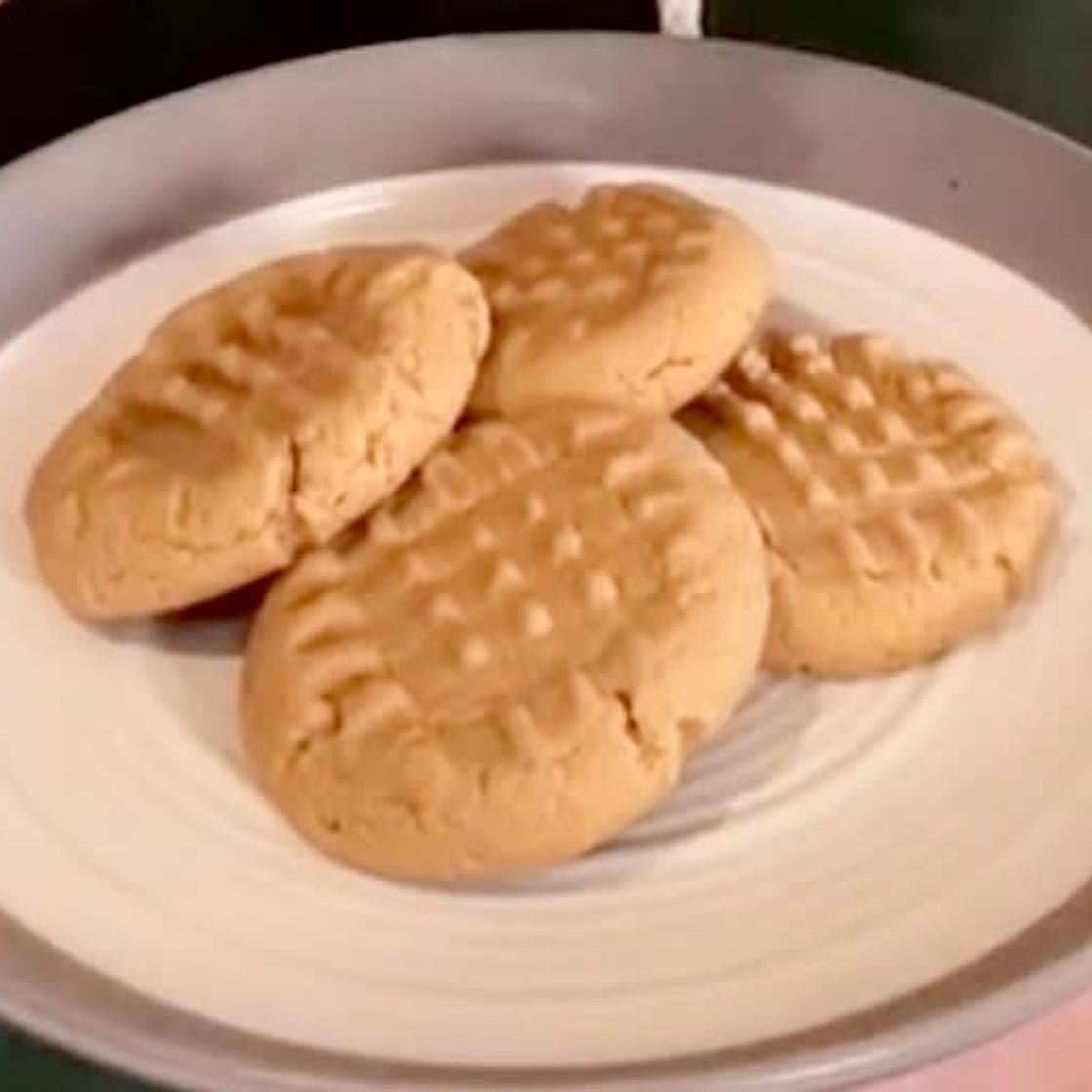 Magic 1984 Peanut Butter Cookies Recipe
