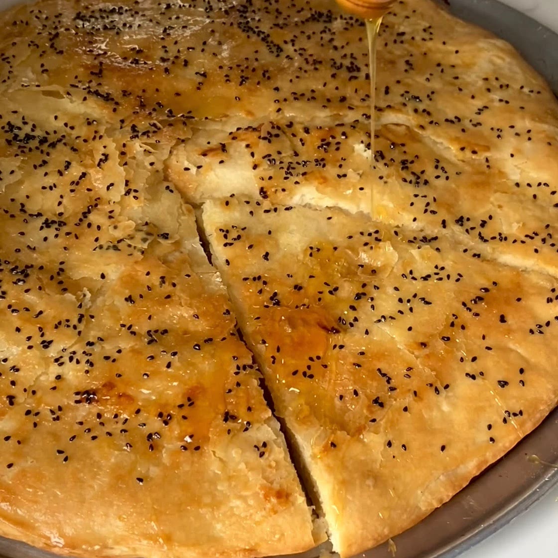 Bint Al Sahn (Yemeni Honey Cake)