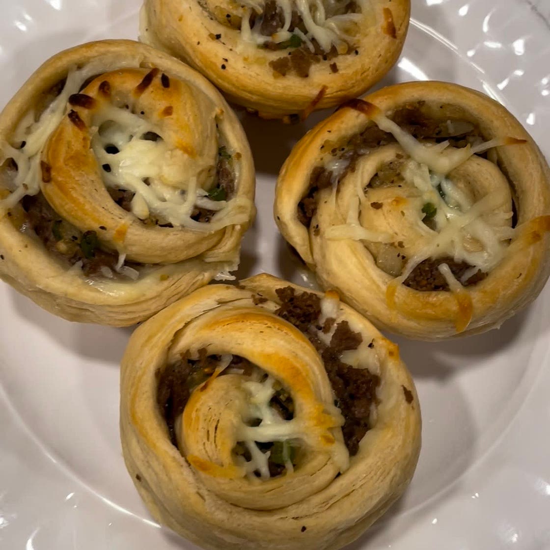 Steak and Cheese Flower Bombs 